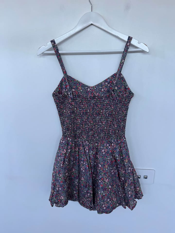 Scanlan Theodore Playsuit - size 10