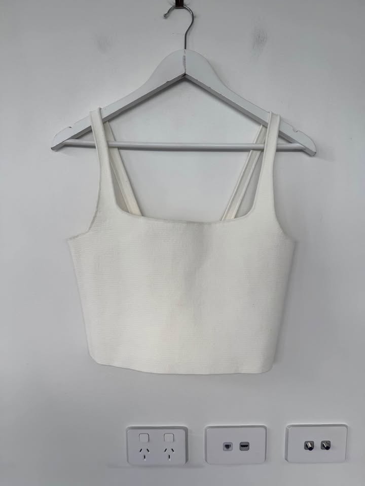 Scanlan Theodore Crepe Knit Top - size XL