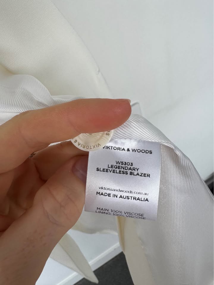 Viktoria and Woods Vest - size 0 BNWT RRP $590