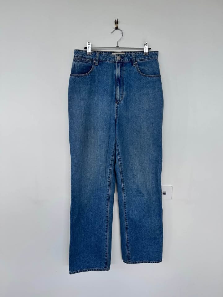 Wrangler Jeans - size 10