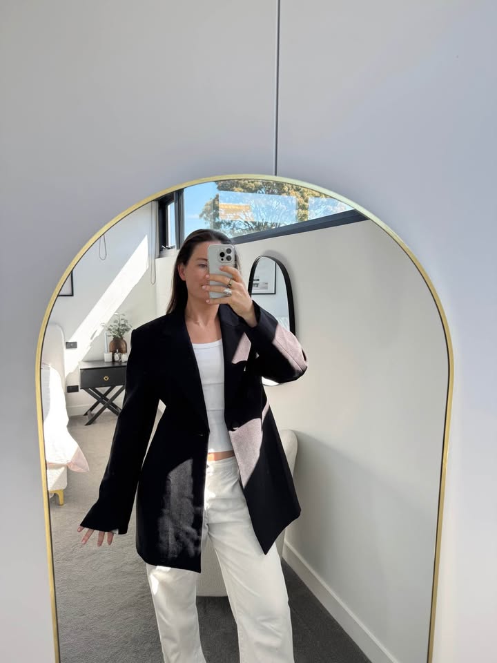 Bianca & Bridgett Blazer - size 12