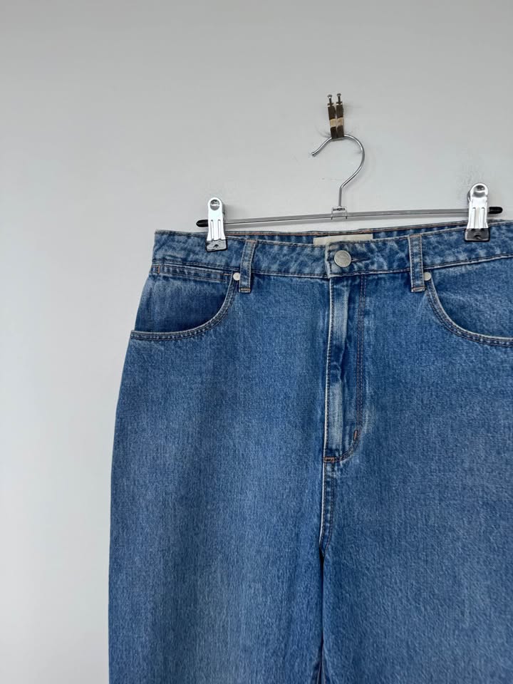 Wrangler Jeans - size 10