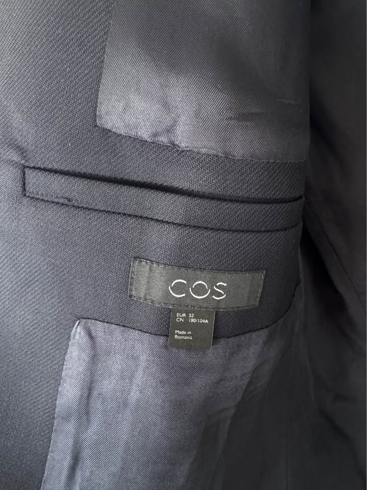Cos Navy Blazer - size 52 (M)