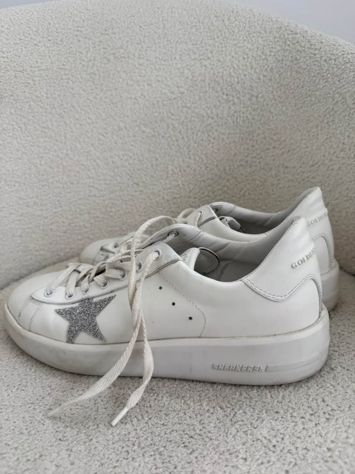 Golden Goose Runners - size 42