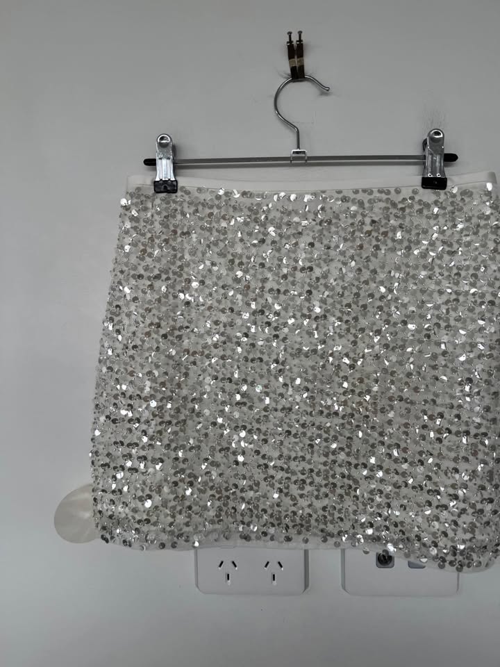 Shona Joy Mini Skirt - size 6 BNWT