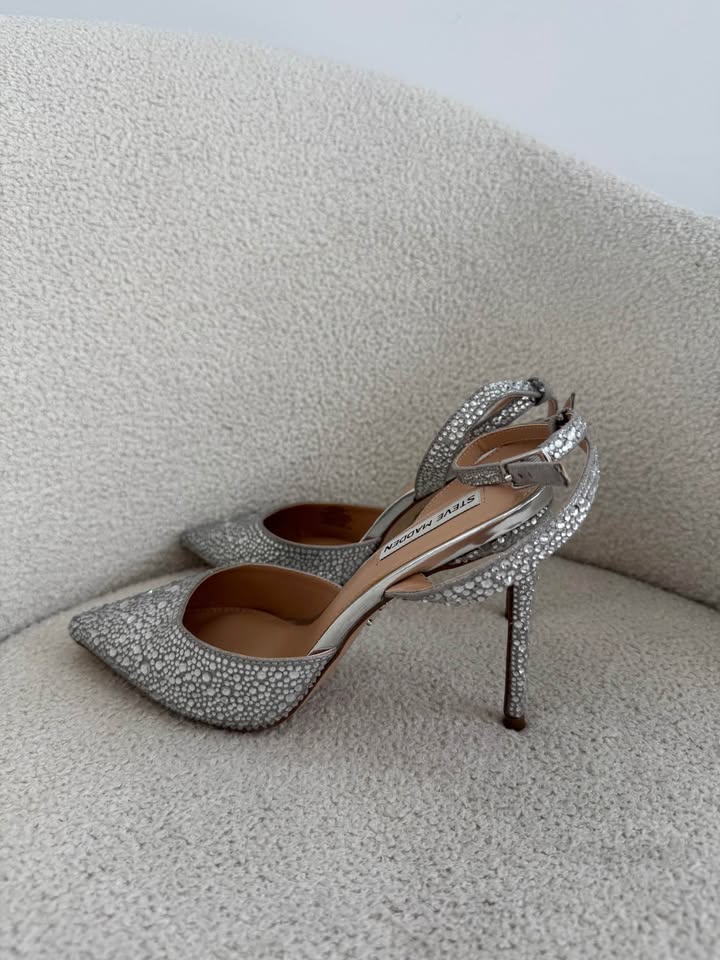 Steve Madden Studded Heels - size 40