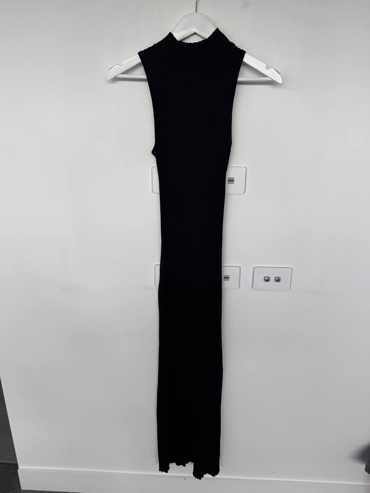 Dissh Knit Dress - size 8
