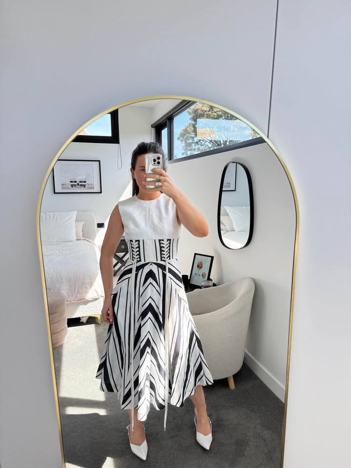Alex Perry Dress - size 8