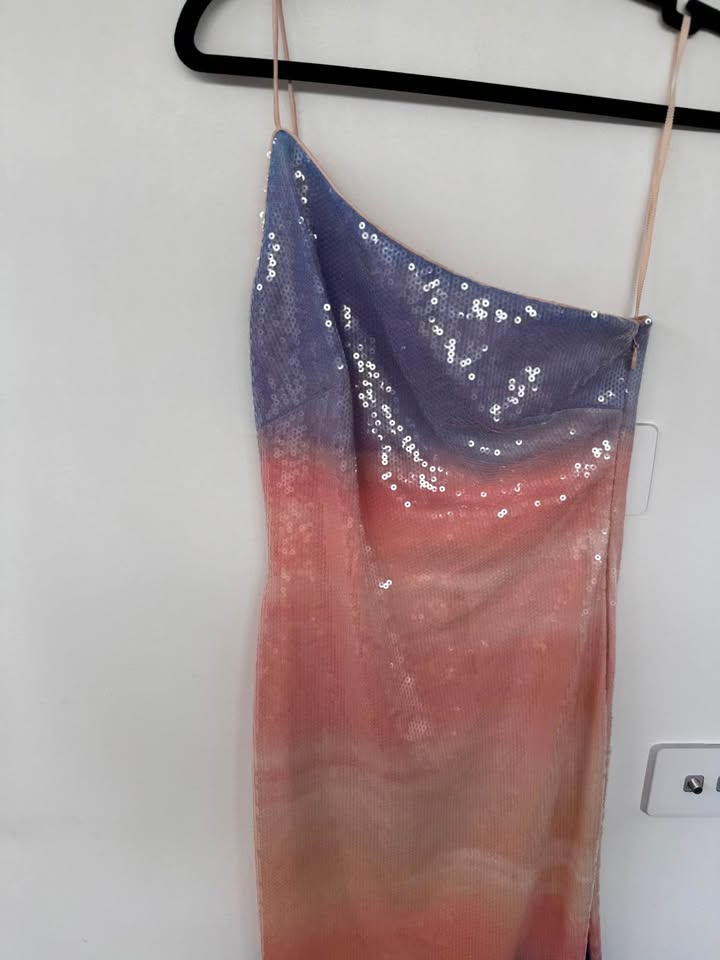Rebecca Vallance Sequin Dress - size 6