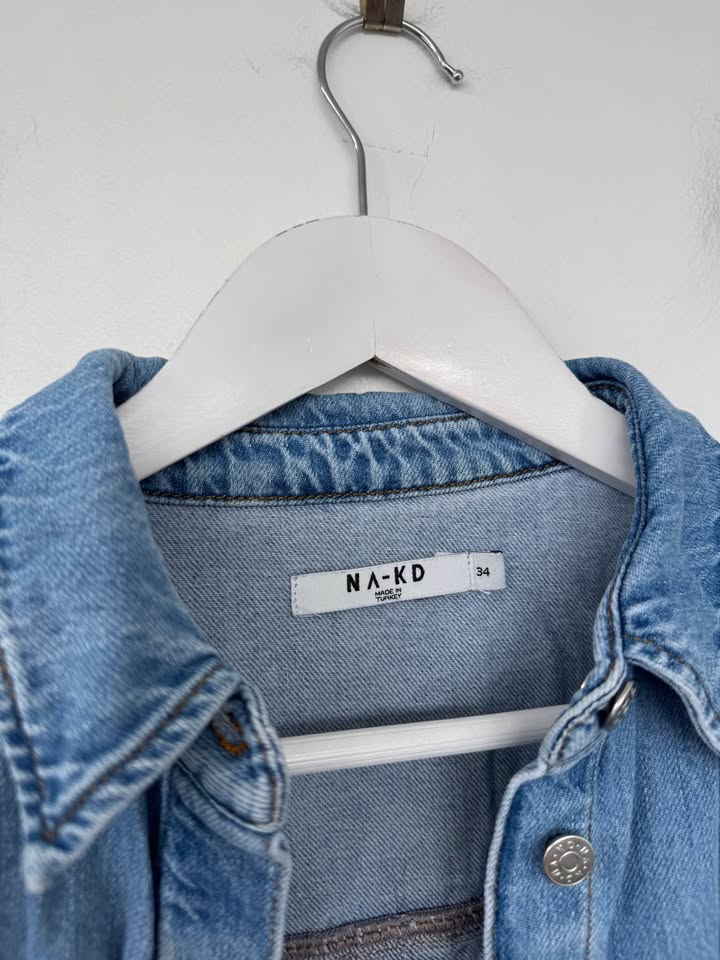 NA-KD Denim Shirt - size 34 (6)