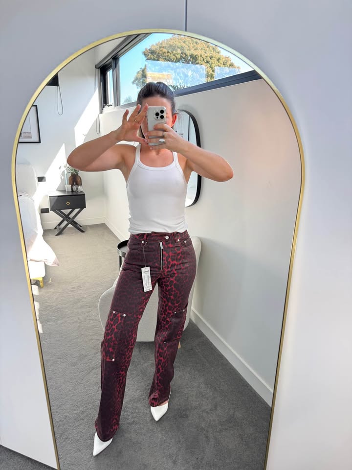 Ganni Jeans - size 26 BNWT