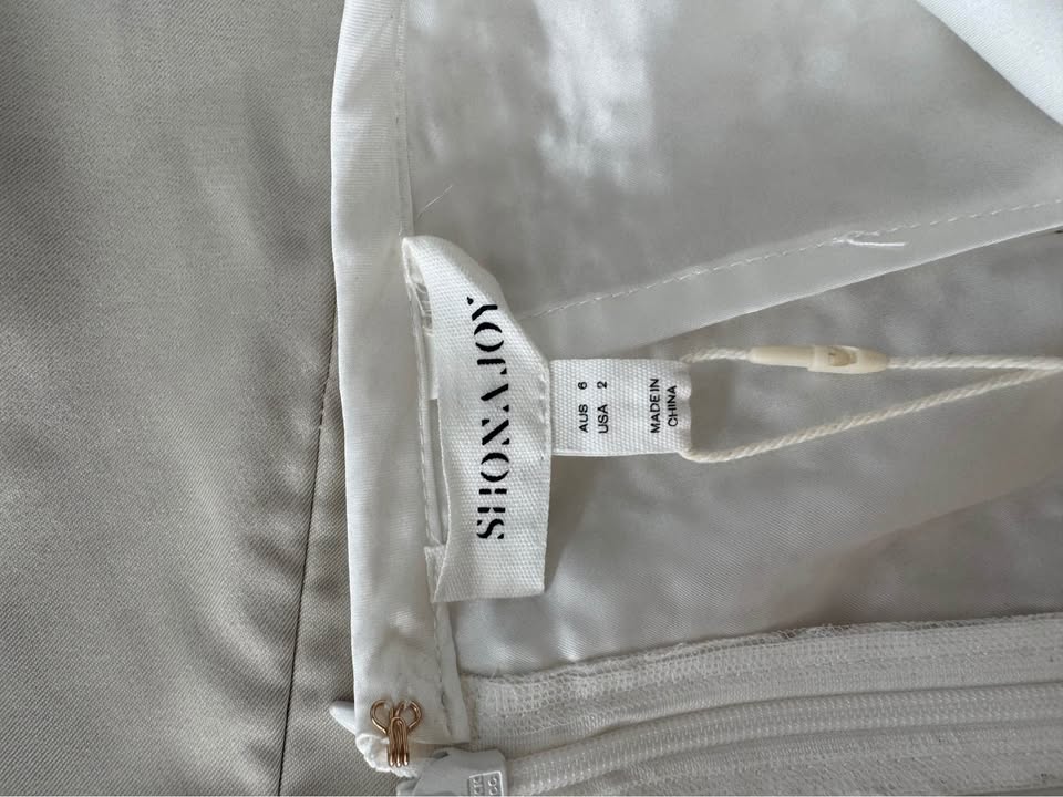 Shona Joy Mini Skirt - size 6 BNWT