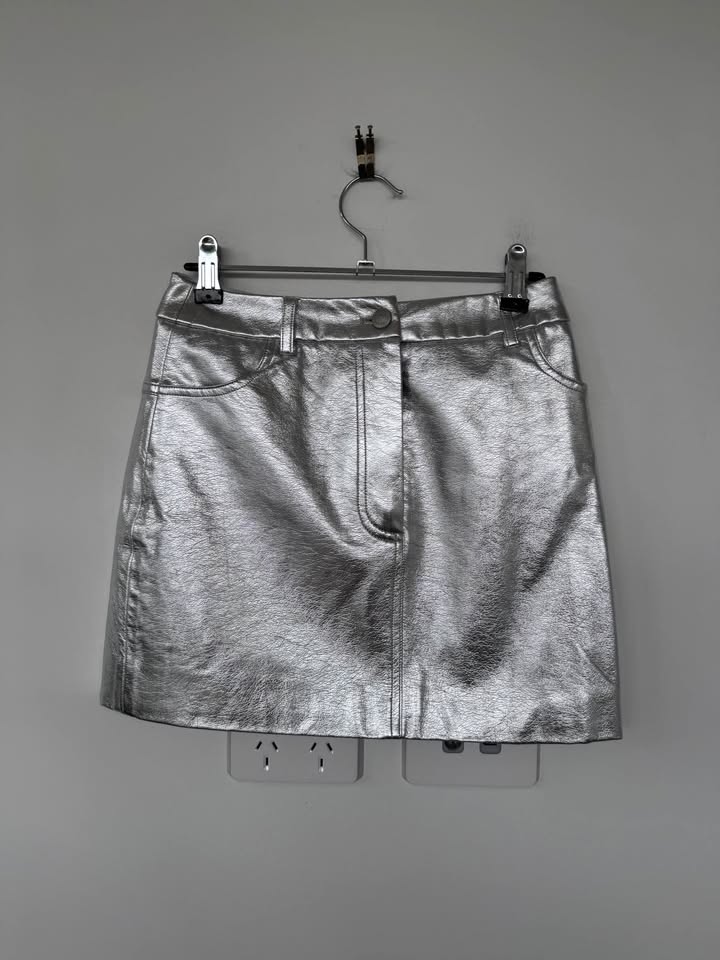 Mossman Mini Skirt - size 6 BNWT