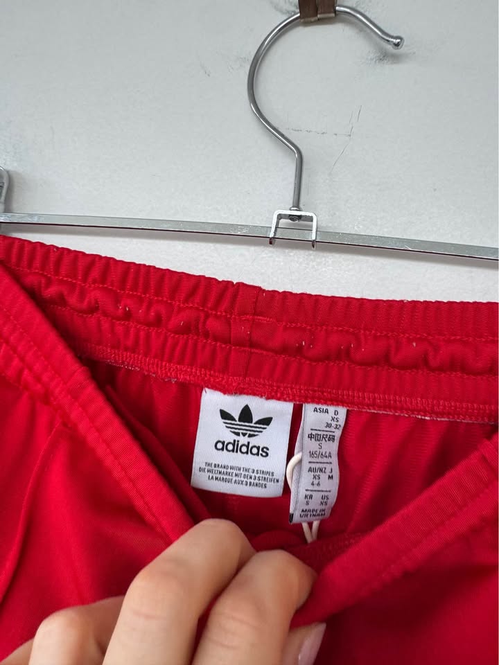Adidas Tracksuit Pants - size XS