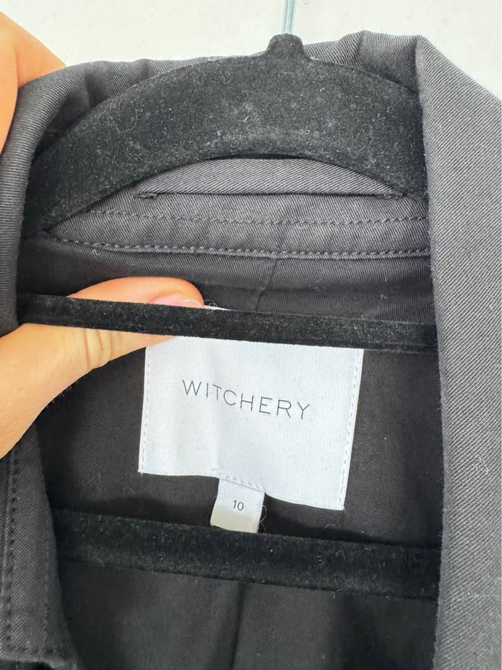 Witchery Cropped Trench - size 10