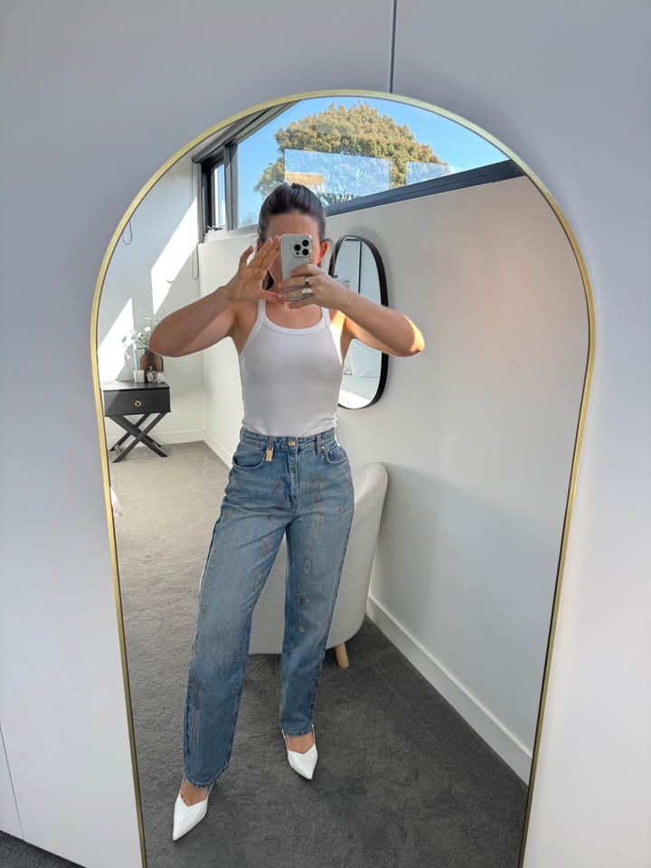 Camilla Jean - size 24