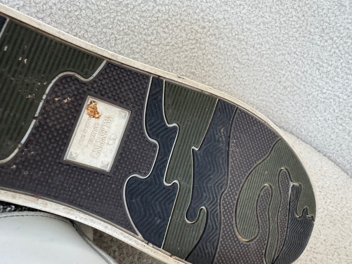 Valentino Sparkly Runner - size 40
