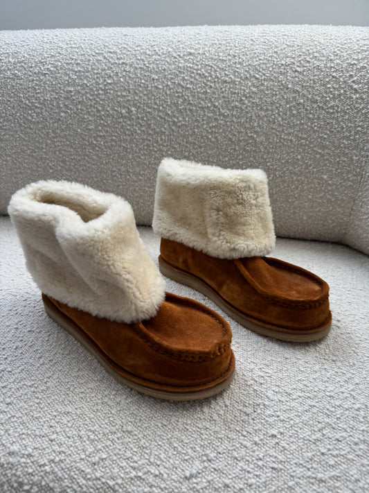 Chloé Jesse shearling-lined suede ankle boots - size 41