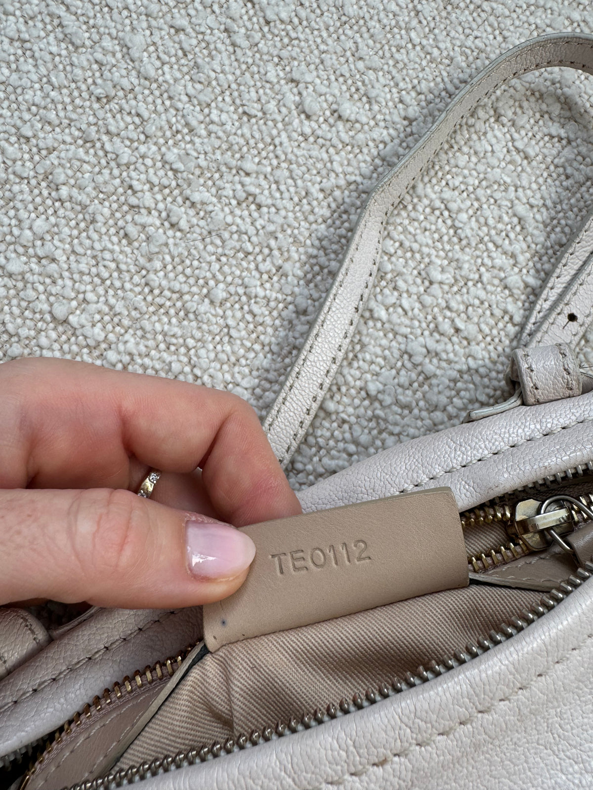 Givenchy Pandora Cream
Textured Leather Shoulder Bag
